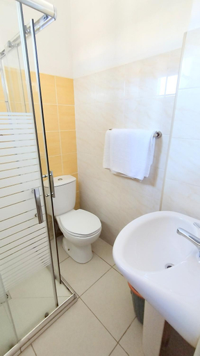 Others 5, Residencial Amarante