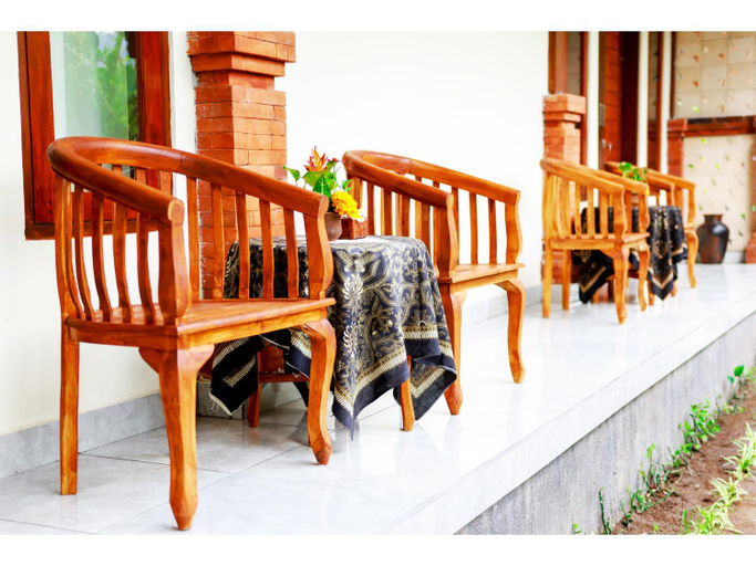Others 5, Gong Wi Cottages, Karangasem