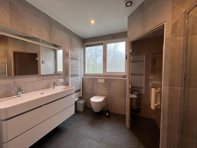 Others 2, Spacious Villa in Hoenderloo, Apeldoorn