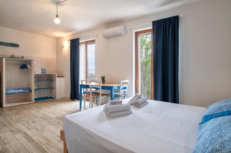 Others 4, Dery Alghero Holiday Rooms, Sassari