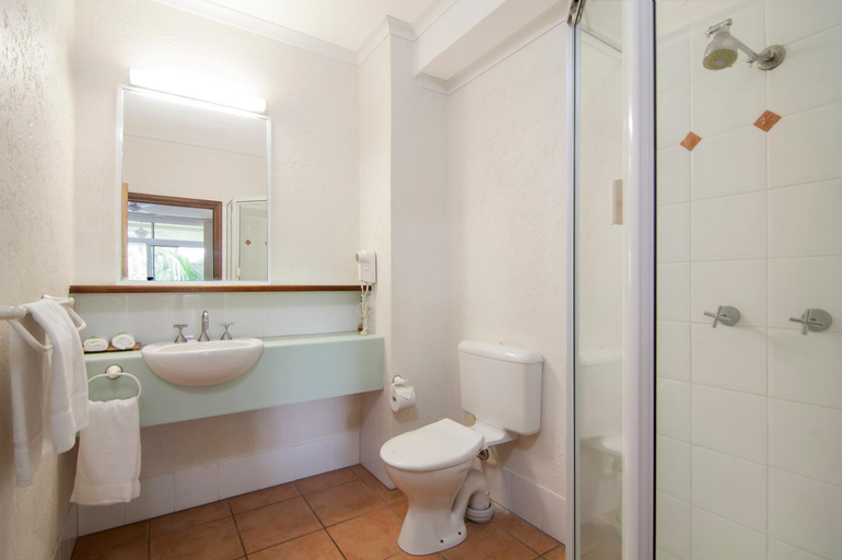 Bathroom 4, Port Douglas Retreat, Douglas