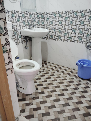 Bathroom 4, Moonlight Homestay, Srinagar