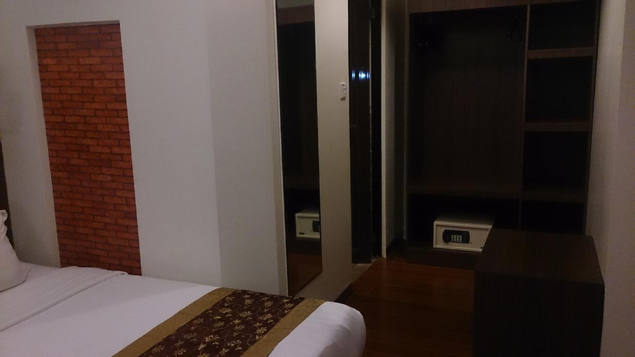 Bedroom 3, Hotel & Apartment Ambassador 3, Labuan