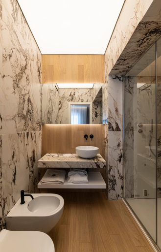 Others 4, Le Terrazze Suites, Bari