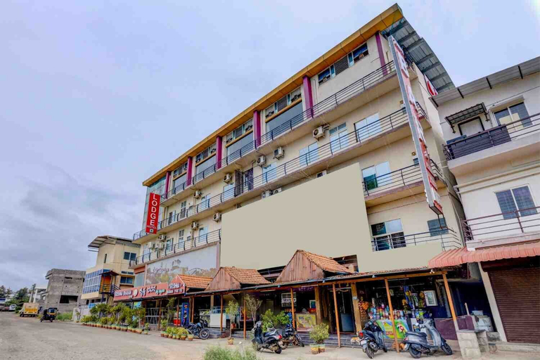 Exterior & Views 2, IROOMZ Eco - HOTEL BIG BOSS, Chitradurga