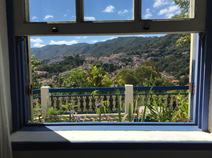 Bathroom 2, Abigail Conde, Ouro Preto