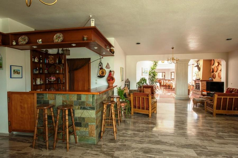 Food & Drinks 5, Athina Hotel, West Greece