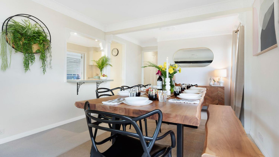 Dining Room 1