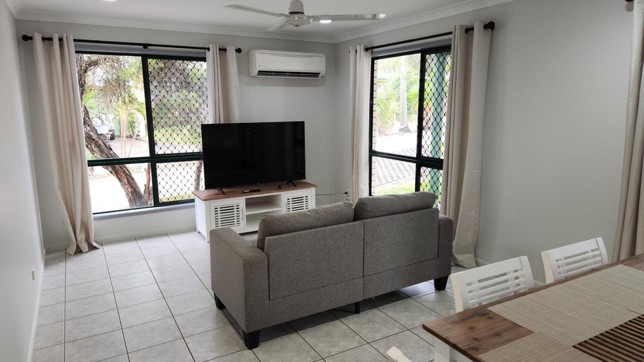 Others 4, WhitsunStays - The Goose Ponds, Mackay - Pt A