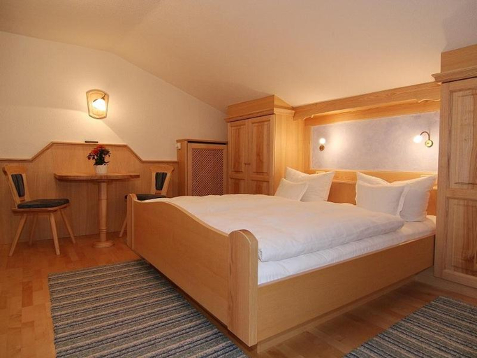 Bedroom 3, Gasthof Rehwinkl, Berchtesgadener Land