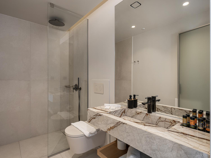 Bathroom 4, Iperion Beach, Crete