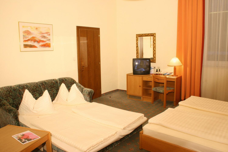 Bedroom 5