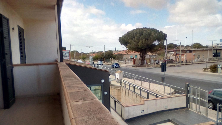 Others 3, Vossignuria, Ragusa