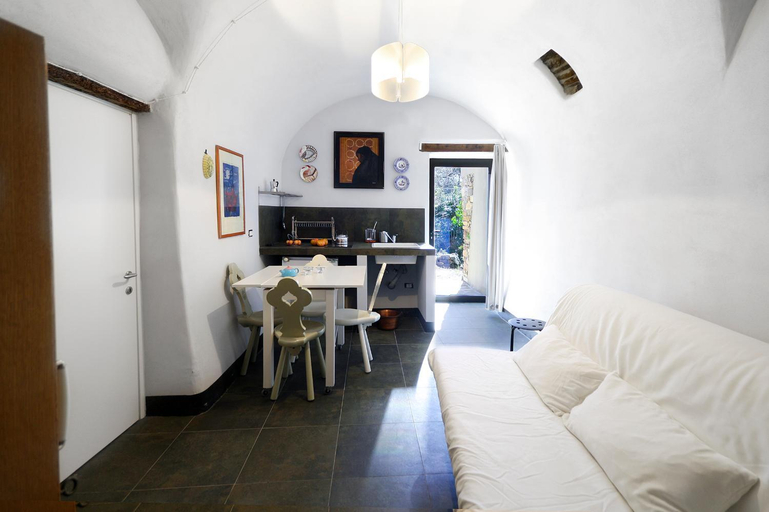 Bedroom, I Valloni Apartments, Imperia