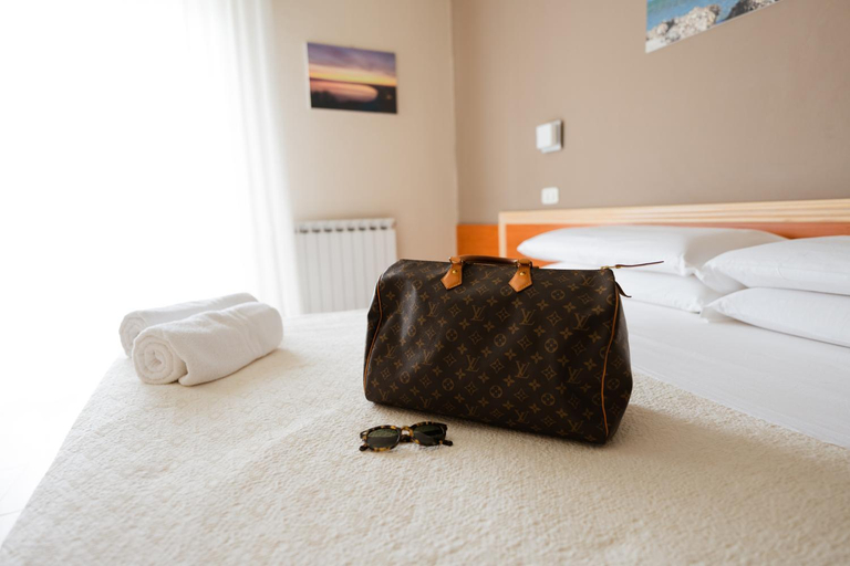 Bedroom 3, Hotel Holiday, Chieti
