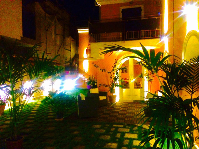 Others 4, Il Principe B&B, Messina