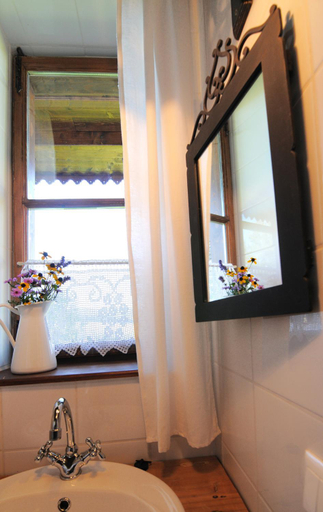 Bathroom 2, Matievics Boraszat es Vendeghaz, Szekszárd