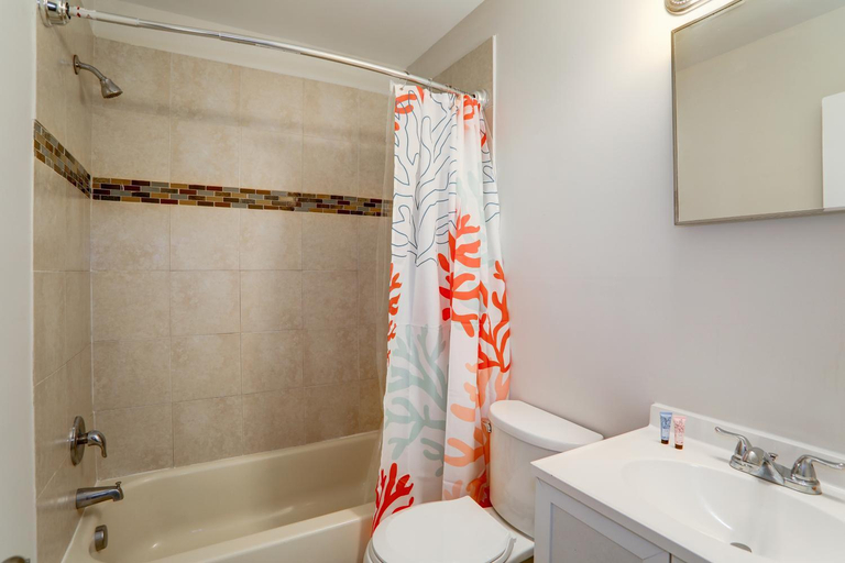 Bathroom 3, Brooklyn Beach Club, Cape May