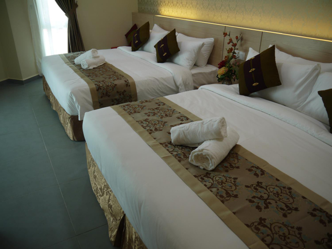 Bedroom 13