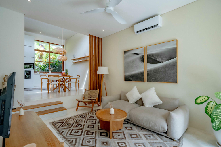 Others 4, Villa Tana Pererenan, Badung
