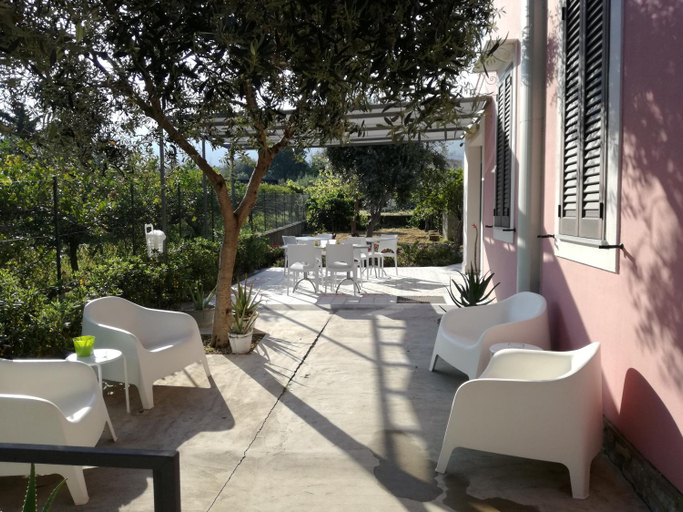 Others 4, Miss Sicily B&B, Palermo