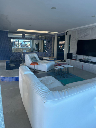 Others 3, Residencia Angra Deep Blue, Angra dos Reis