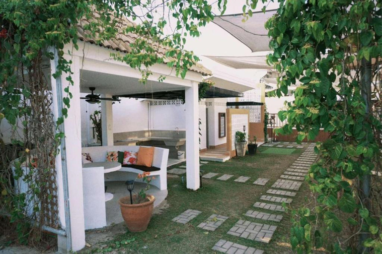 Exterior & Views 2, Urban Glamp Resort powered by Cocotel, Oton