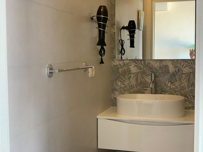 Others 5, Colombo Apartment e Room, Foggia