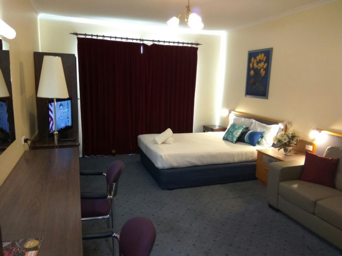 Bedroom 5