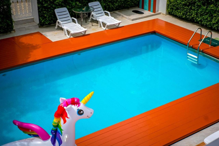 Swimming Pool 1