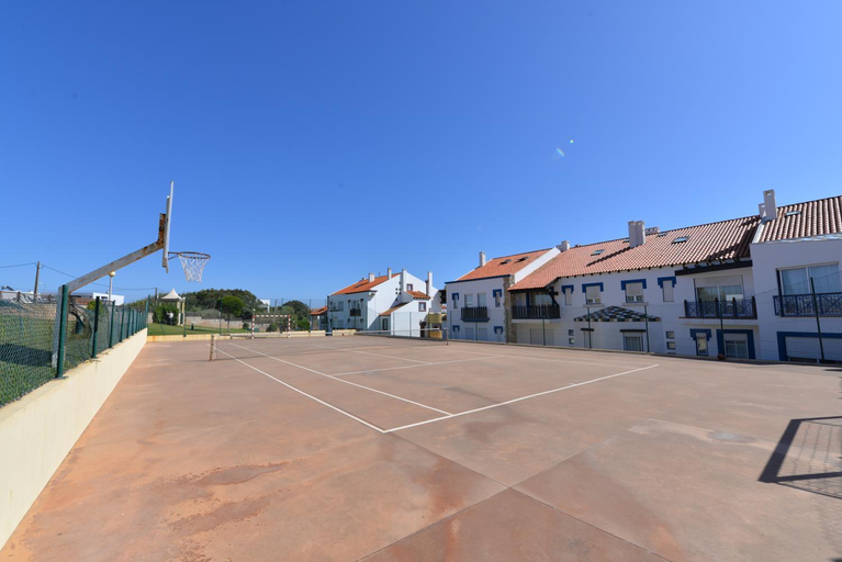 Cereja - 3 bedroom apartment in great complex with sea views, 3 pools and more, Alcobaça