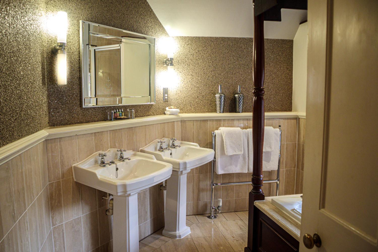 Bathroom 4, Langshott Manor - A Small Luxury Hotel, Surrey