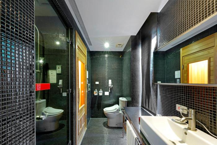 Bathroom 5, Hotel Double One, Taipei City