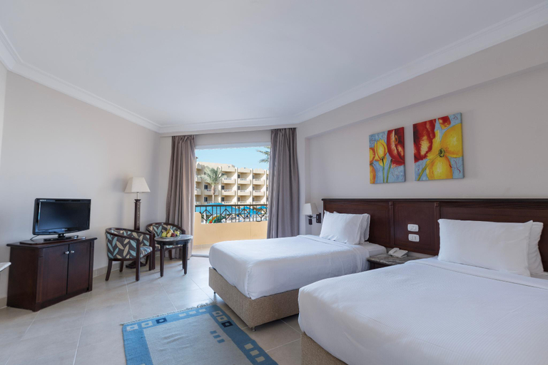 Bedroom 4, Amwaj Beach Club Abu Soma - All inclusive, Safaja