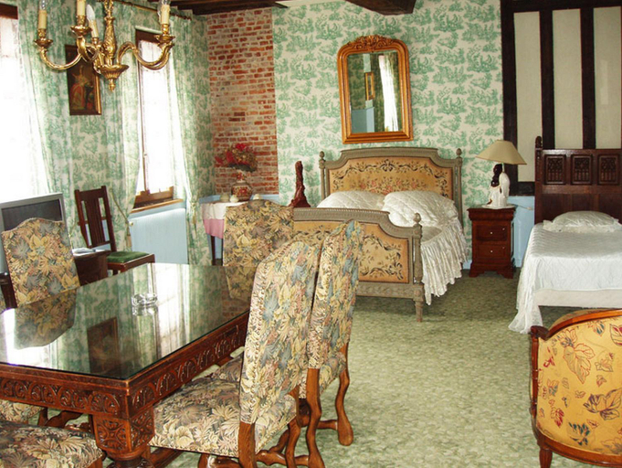 Bedroom 10