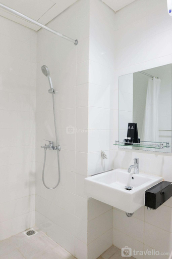 Bathroom 3, Modern View Studio @Tuscany Residence By Travelio, South Tangerang