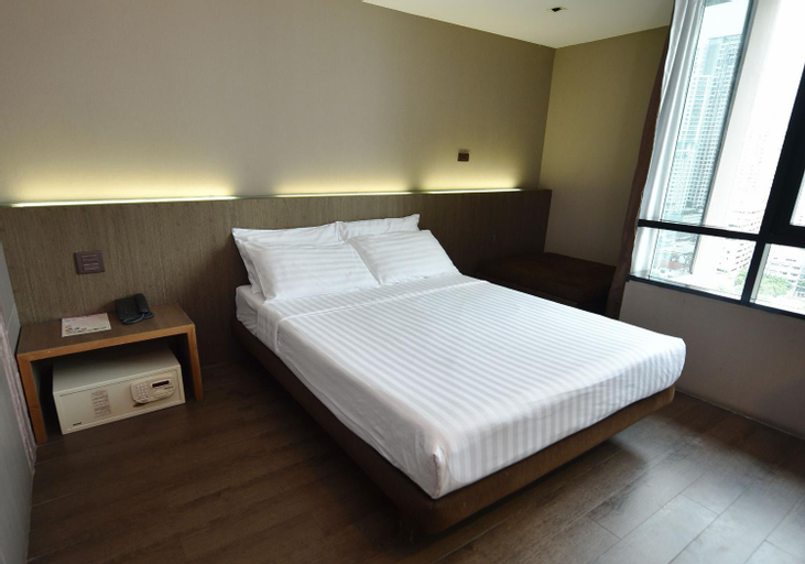 Bedroom 8