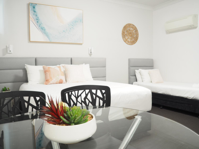 Bedroom 11