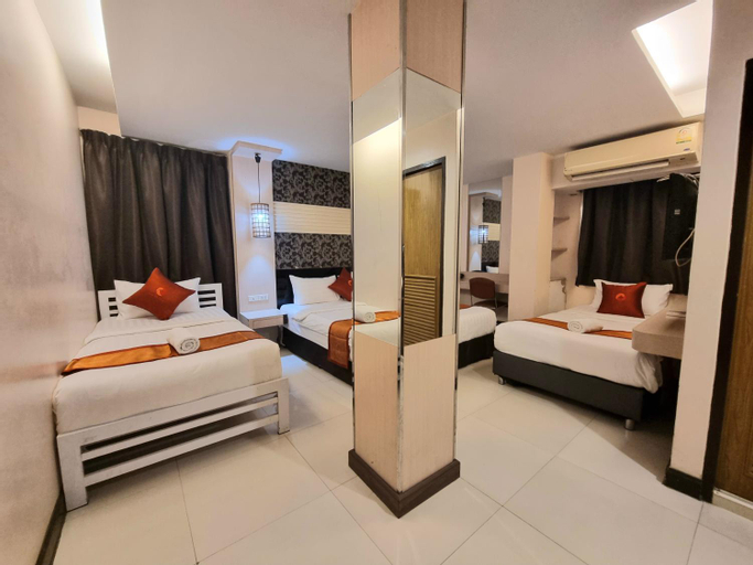 Bedroom 6
