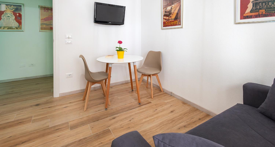 Others 3, Ombra i Sol apartments, Sassari