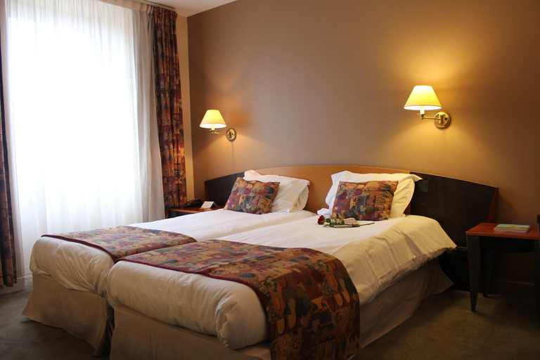 Bedroom 2, Logis Le Relais de Fusies, Tarn