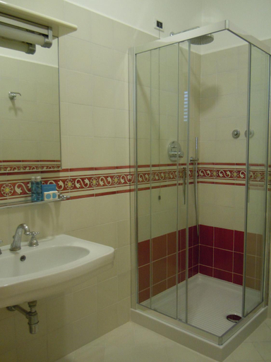 Bathroom 4