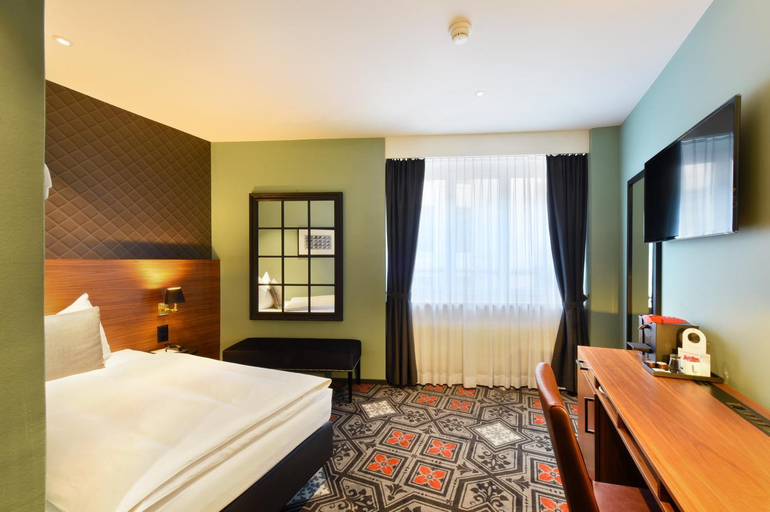 Bedroom 5