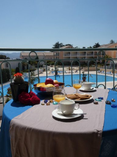 Food & Drinks 4, Résidence Villa Francia - Cannes, Alpes-Maritimes