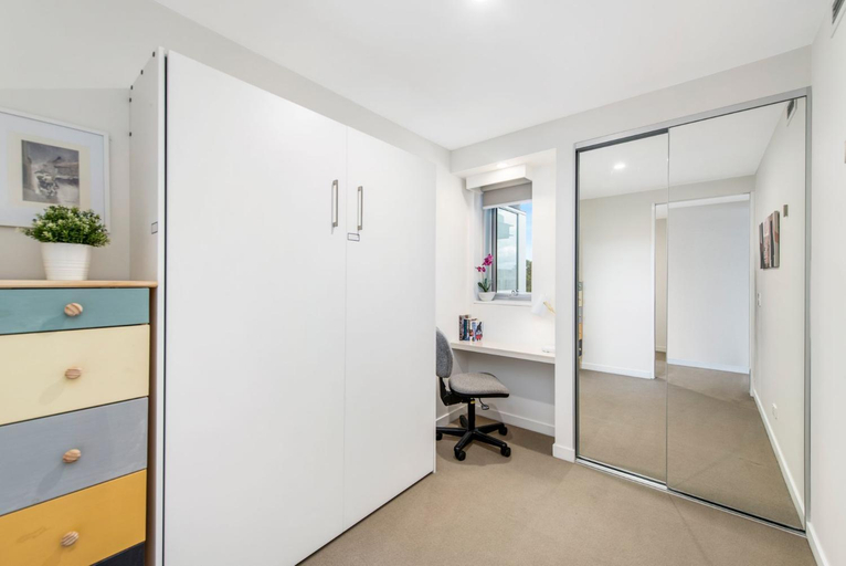 Jamieson - Lakeview Apt, Canberra