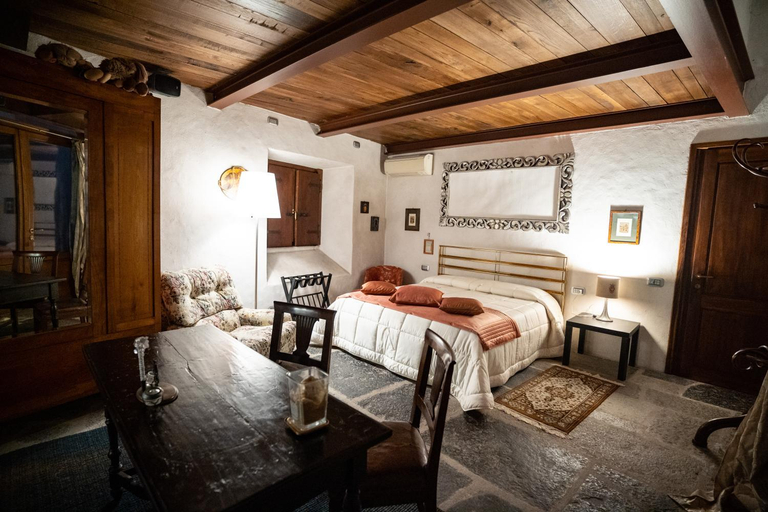 Bedroom 2, Villa Ghiringhelli, Varese