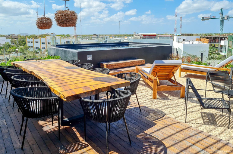 Others 4, IIK Tulum by Groovy Stays- A Hip Condo-Hotel with WIFI, Rooftop, Pool, Sleeps 6, Cozumel