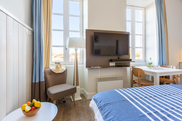 Bedroom 3, Residence Pierre & Vacances Le Palais des Gouverneurs, Charente-Maritime
