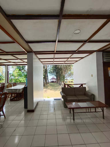 Public Area 3, Pandu Lakeside Hotel Tuktuk, Samosir