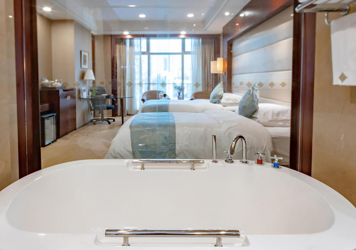 Bathroom 12